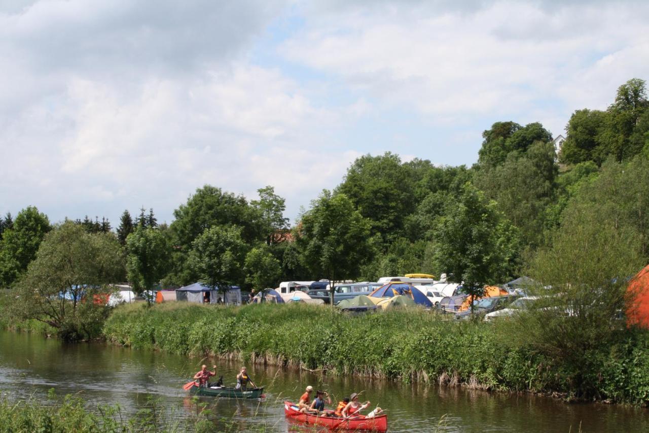 Ferienwohnungen Am Campingplatz Trendelburg Eksteriør bilde